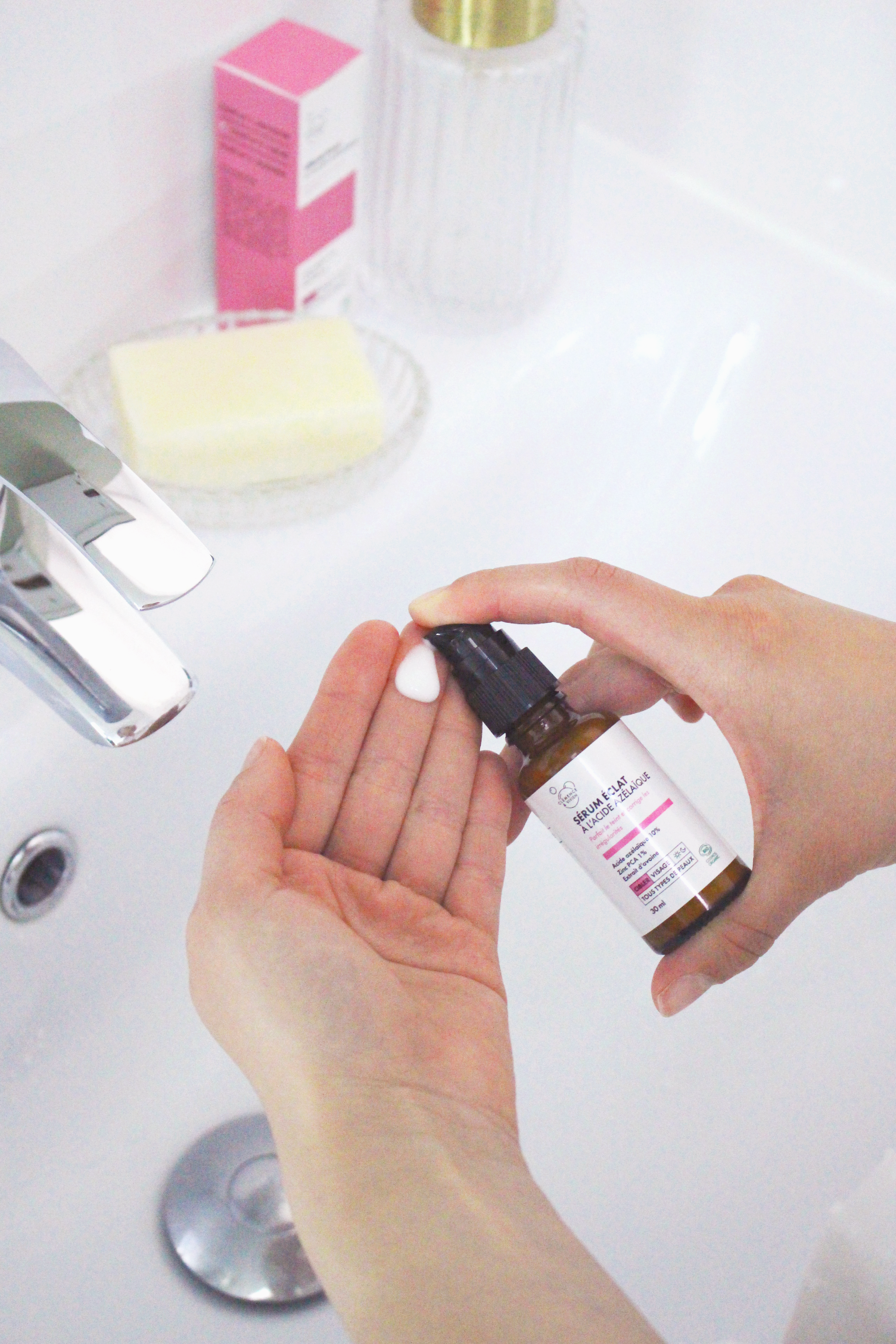 Sérum Perfecteur de Peau par CLÉMENCE & VIVIEN – vue complémentaire 2