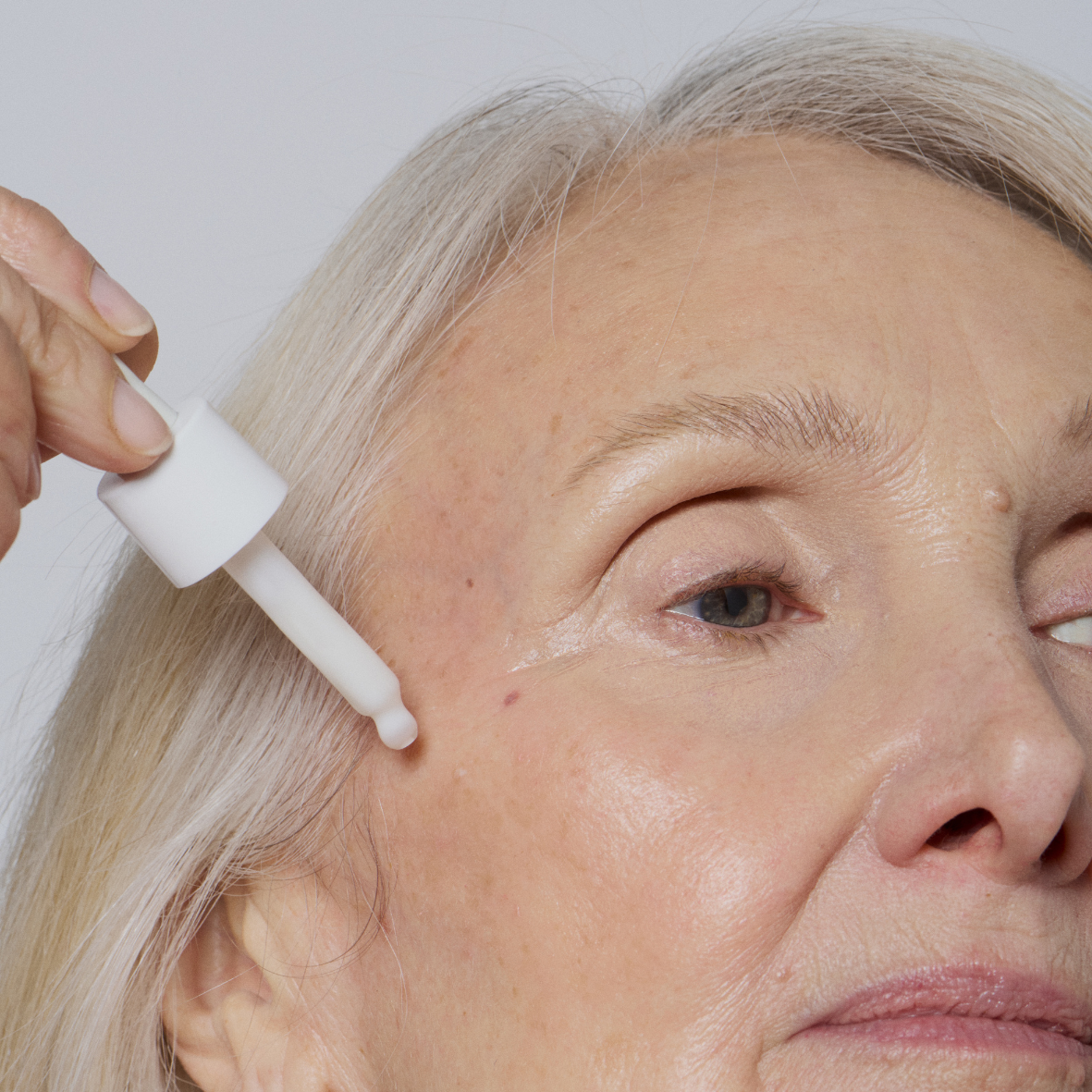 Anti-Dark Spot Serum - 1% bakuchiol