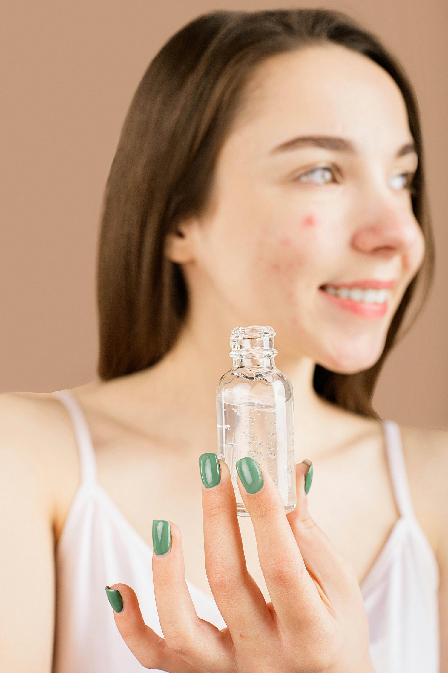 Peau grasse : routine de soins pour réguler l'excès de sébum et prévenir les imperfections