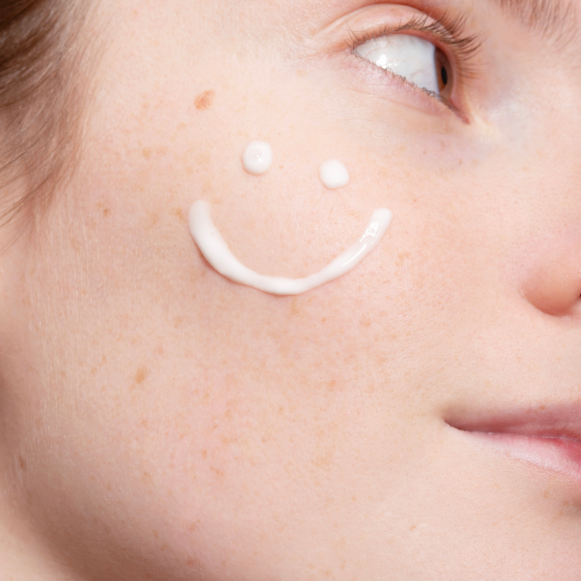 BALANCE YOUR PORES  - Soin anti-imperfections par DEMAIN BEAUTY – mise en situation du produit