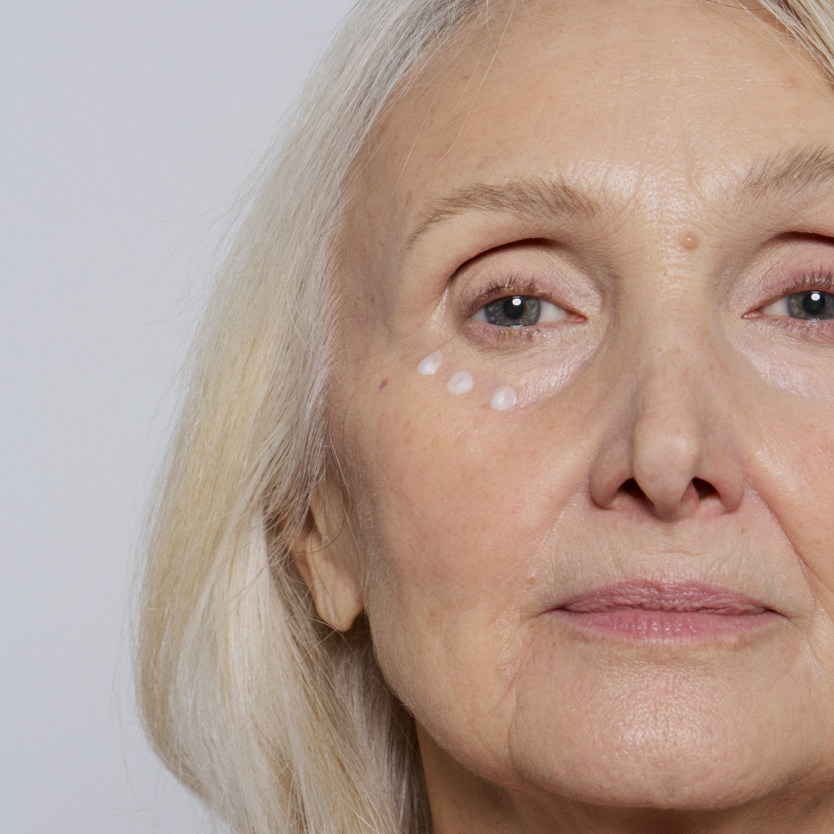 Soin Contour Yeux & Lèvres par ENDRO – vue complémentaire 3